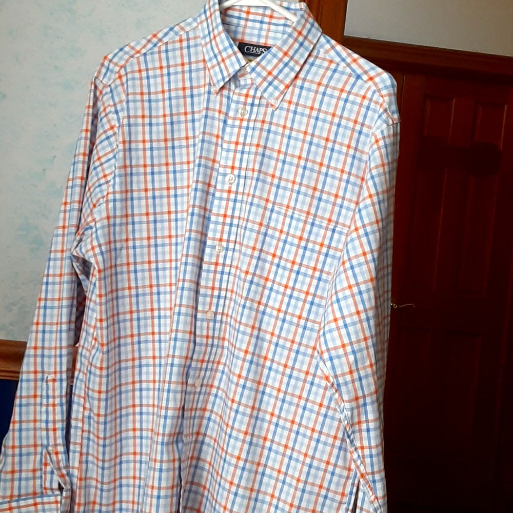 Chaps men's long-sleeved checked button down shirt